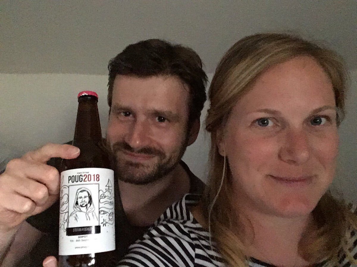 OracleSK's tweet photo. Finally back at home from #POUG18
Stefan ‘The Fixer‘ (https://t.co/xJcY9VbB49) and his better half wanna thank @LuizafromPoland, @ora600pl and the whole @POUG_ORG team for the great hospitality and having us at #POUG2018 🤓 https://t.co/fDkDwZGE8z