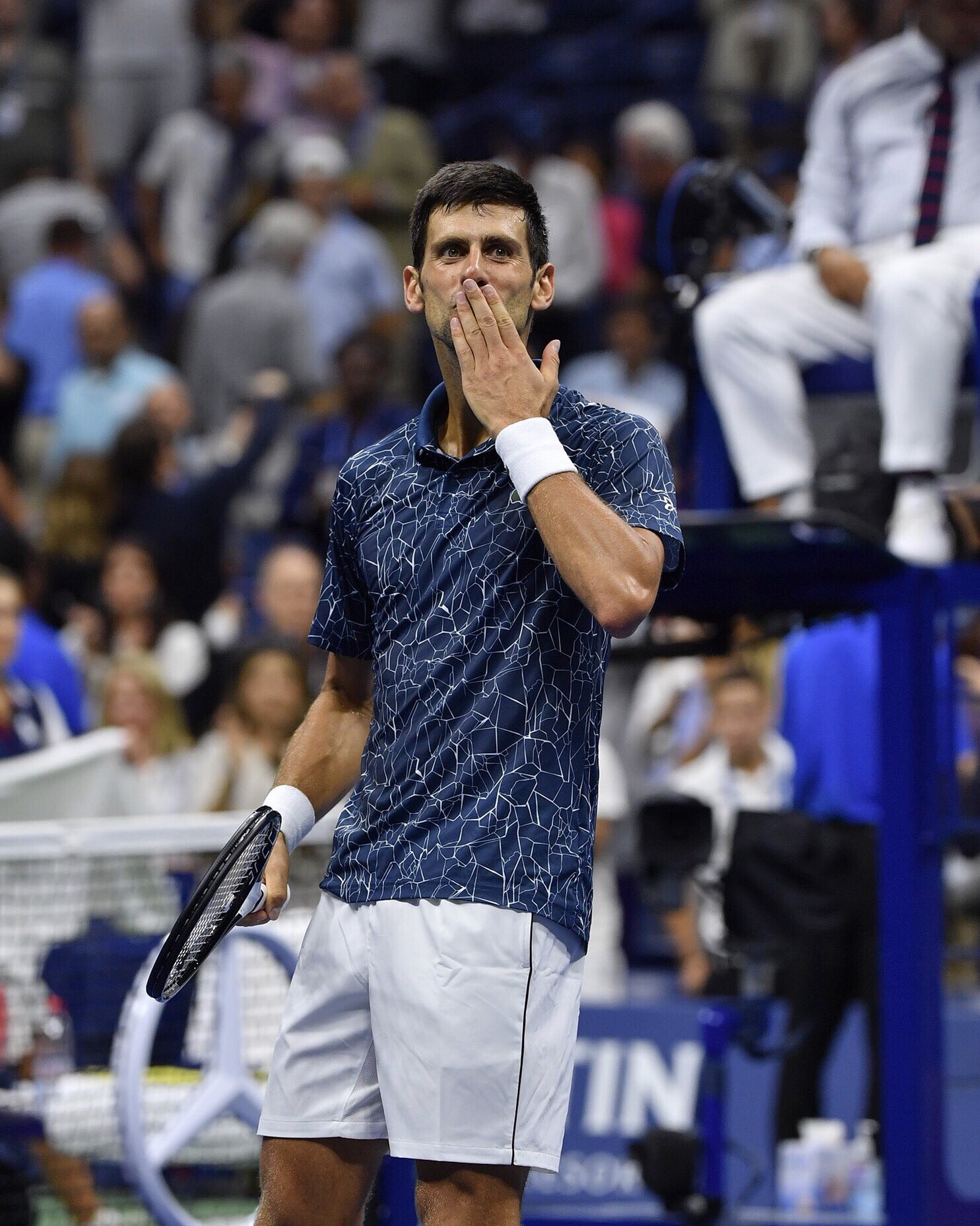 Dmq2cP2W4AABIRl.jpg:large