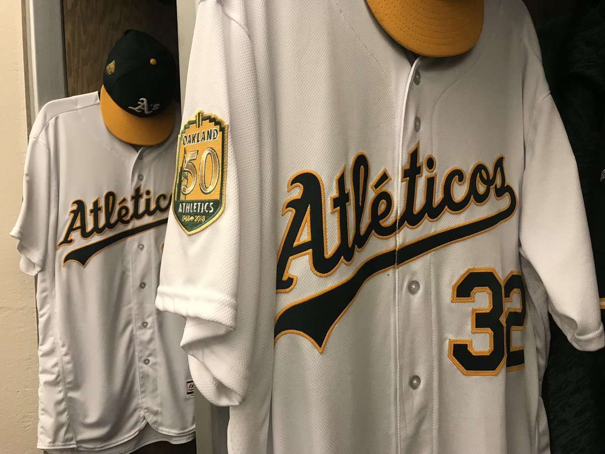 Today’s threads 🔥 #HechoEnOakland