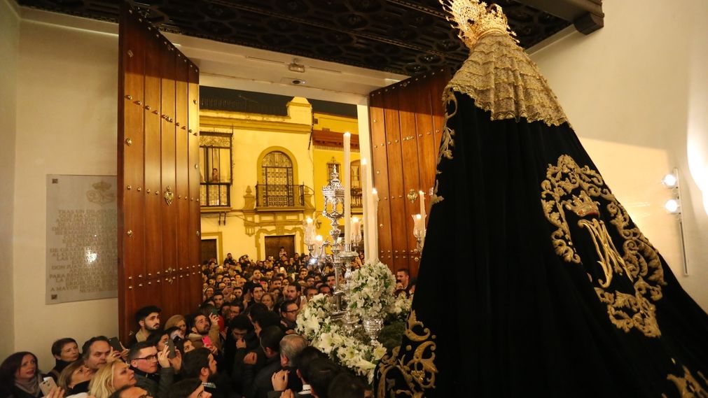 #ACTUALIDAD | Mañana comienza el reparto de papeletas de sitio para el Rosario de la Aurora del próximo 30 de septiembre esperanza-de-triana.es/6_actualidad.h…

#RosarioDeEsperanza
#AñoJubilarDeLaEsperanza