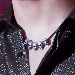 dongactivities's tweet photo. donghyucks details (2018) https://t.co/foENNH4KQ7