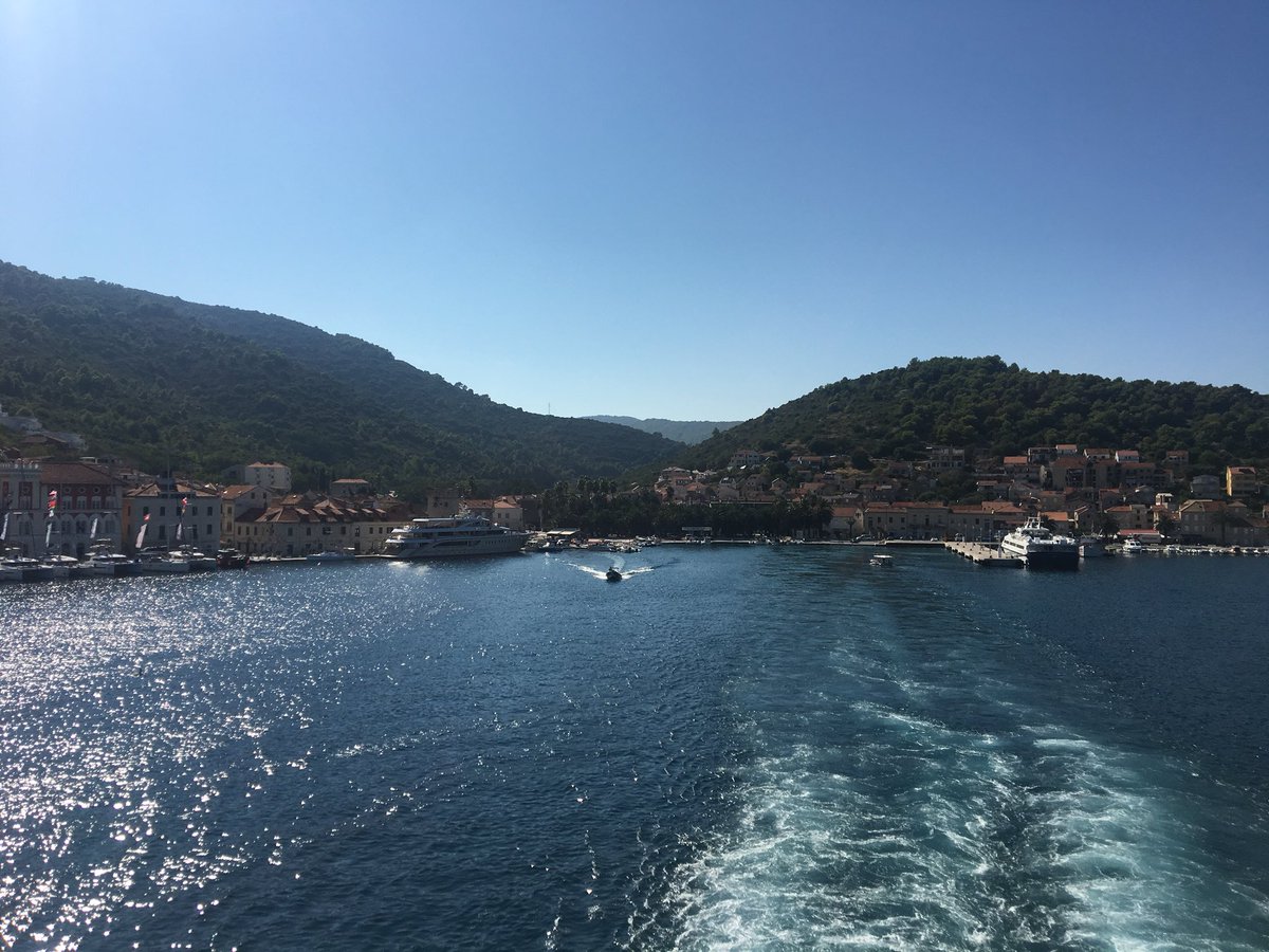 Test Match Special is providing me with much needed entertainment on this long, arduous ferry ride from the Island of Vis (Croatia) #bbccricket
