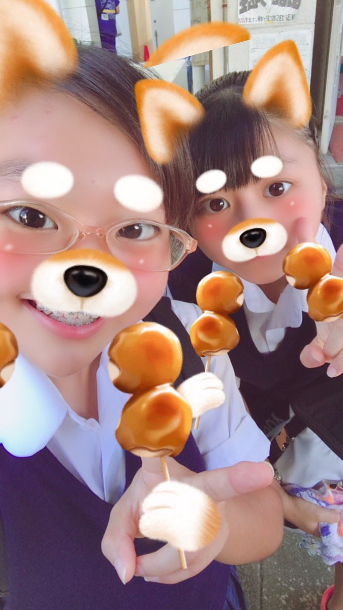 onochio_06's tweet photo. 大好きな大親友と文化祭行ってきたん♡久々の2人だったけどやっぱ安定すぎた😂同じ高校でまた昔みたいにチアやろーね😳❤
#文化祭#チアダンス#大親友 https://t.co/wHKTK7NKBJ
