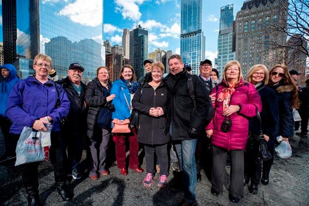 New documentary looks at real people behind hit musical 'Come From Away'  bit.ly/2oSRWUA https://t.co/eP9H78n5Pe