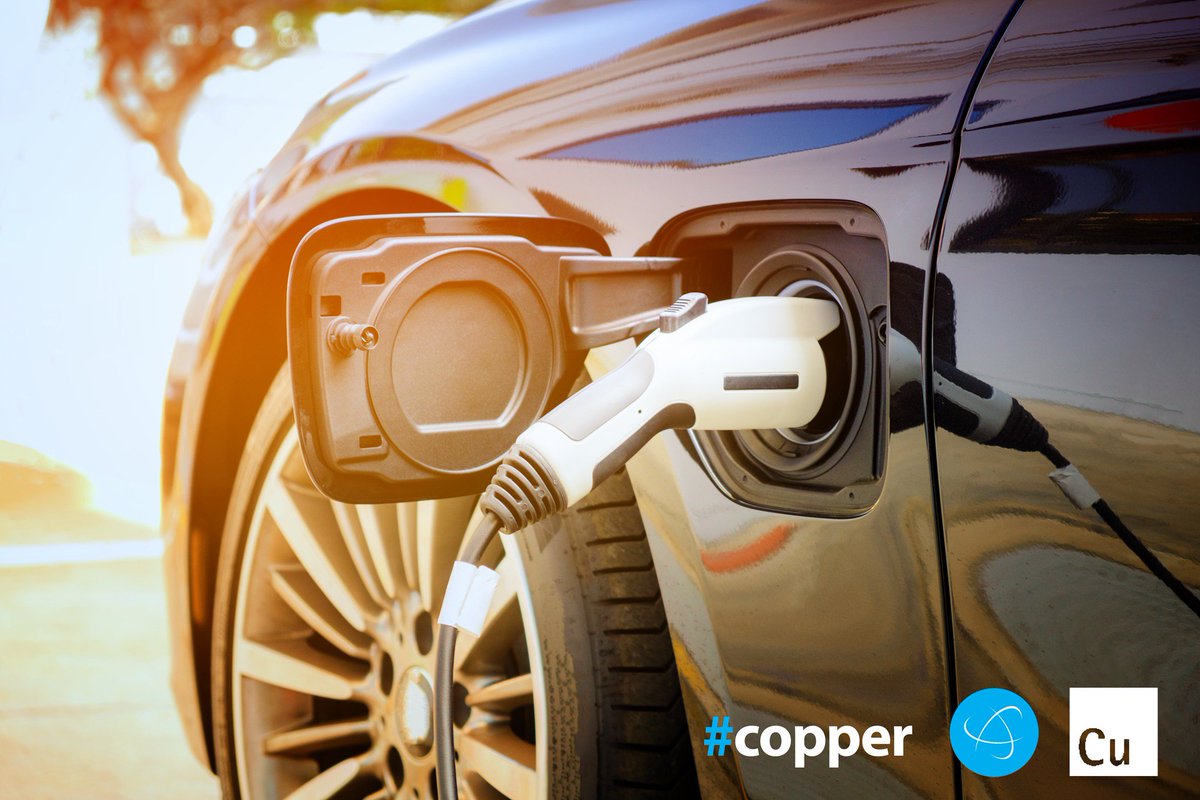 Notes4Energy's tweet photo. The use of copper and electricity are strongly related. Since over a hundred years, the growth of electricity use means the growth of the wire & cable market, and hence the growth of copper. 📈🌍
#copper #electrification #EUSEW18 #EUW18 #ItsElectric https://t.co/2wXBIujYbU
