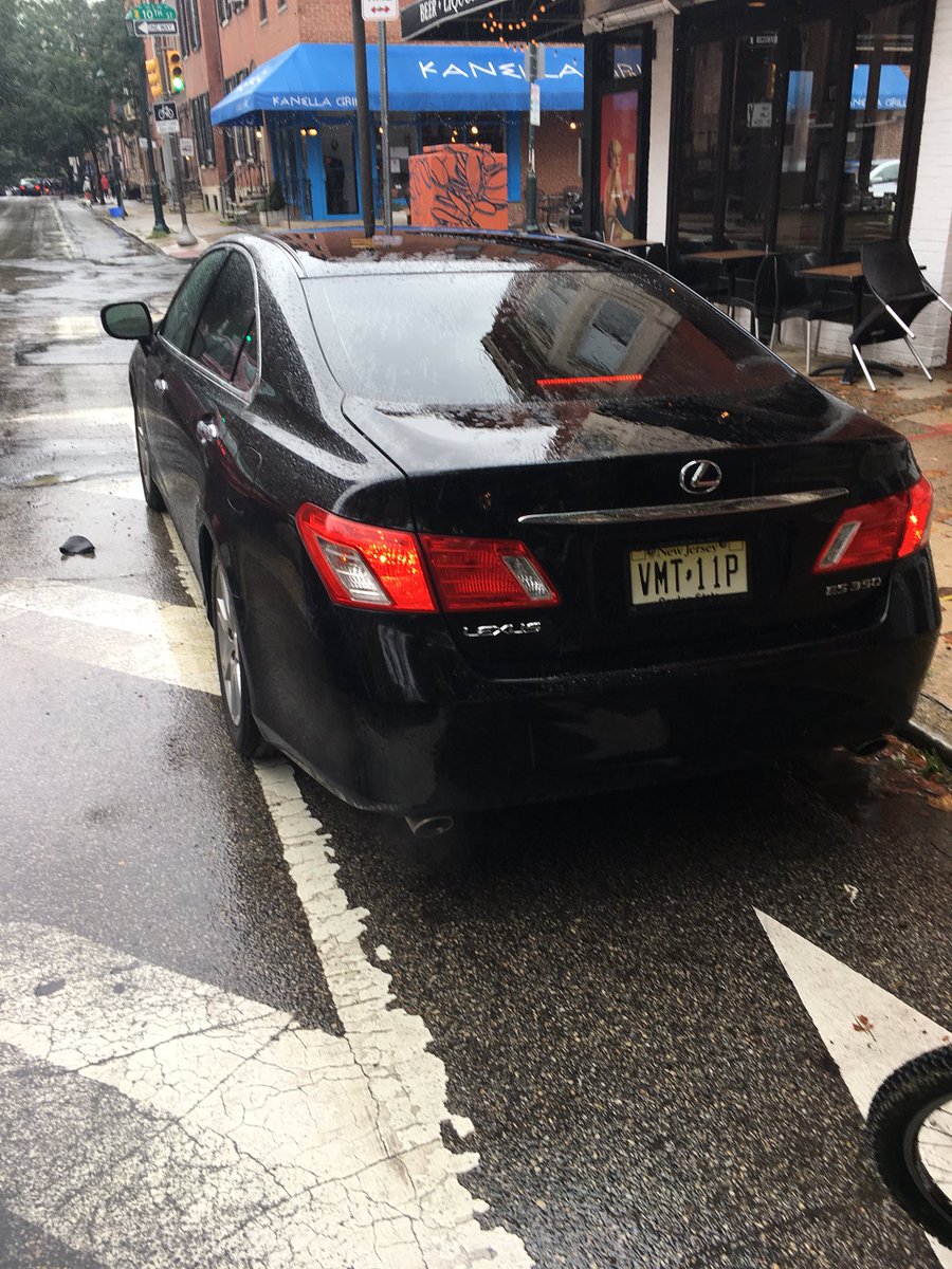 10th and Spruce st. #unblockbikelanes #BikePHL <a href="/PhilaParking/">The PPA</a> <a href="/PhillyPolice/">Philadelphia Police Department</a> <a href="/saferstreetsphl/">Safer Streets PHL</a> <a href="/NotASpotPhila/">Not A Parking Spot</a> <a href="/BikeLanePhila/">ThatsABikeLane</a> <a href="/philabikes/">Phila. Bikes</a>