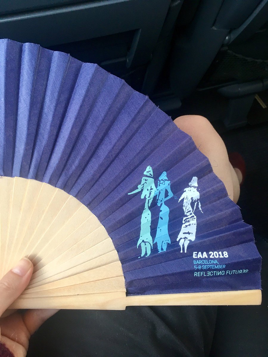 Best #idea ever: a #Spanish #fan to survive warm temperatures in #Barcelona with a beautiful design | Great #conference, wonderful organisation &amp; fantastic speakers | So happy to catch up with many friends and colleagues <a href="/EAA2018/">EAA 2018</a>!! | Now #backtowork 🤓