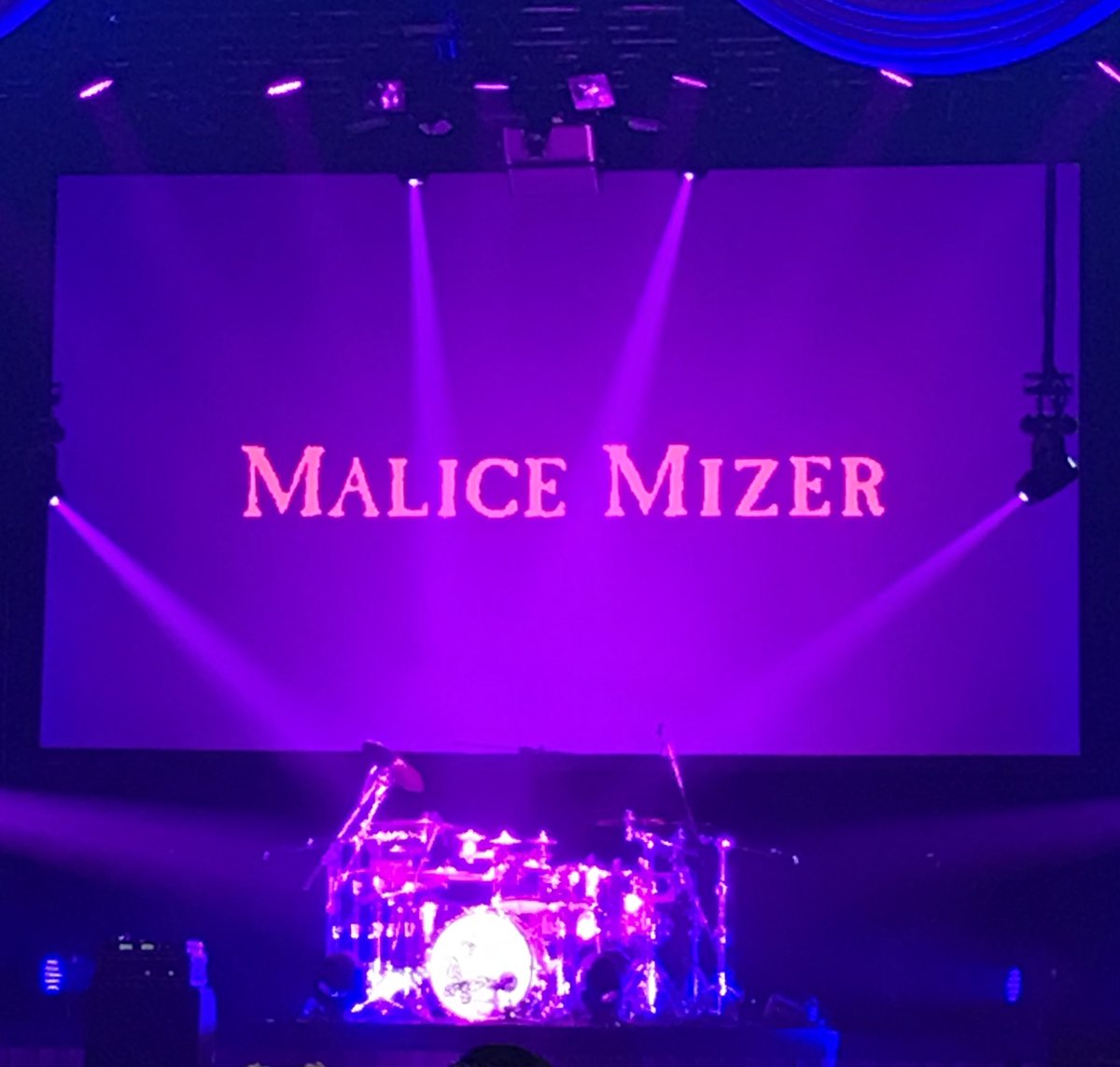 Shige103_y's tweet photo. Deep Sanctuary Ⅵ ~MALICE MIZER 25th Anniversary Special~
感動と再会の日でした☆
おめでとー!そして、ありがとー! https://t.co/ddtb90zX4Q