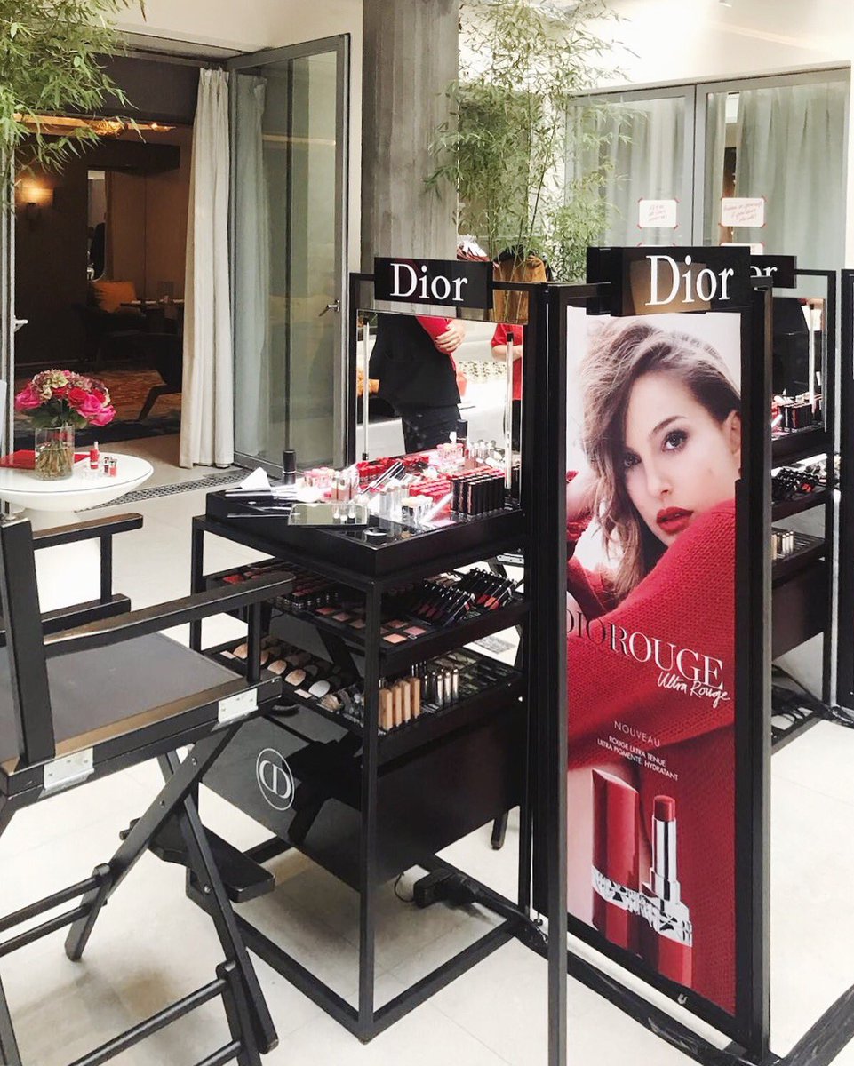 This week, we had the pleasure of hosting the makeup session with the new rouge by <a href="/Dior/">Dior</a> #hoteldesers #bsignaturehotels
