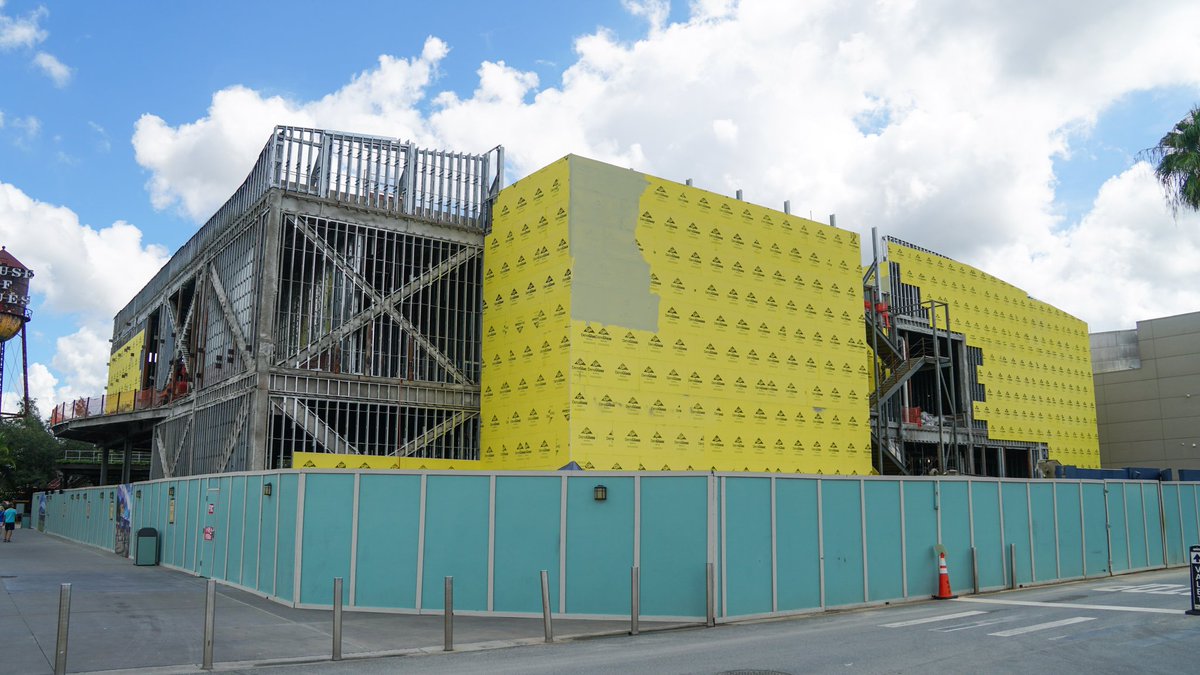 bioreconstruct's tweet photo. Current exterior of NBA Experience in Disney Springs. https://t.co/cqJBfjwQ7q
