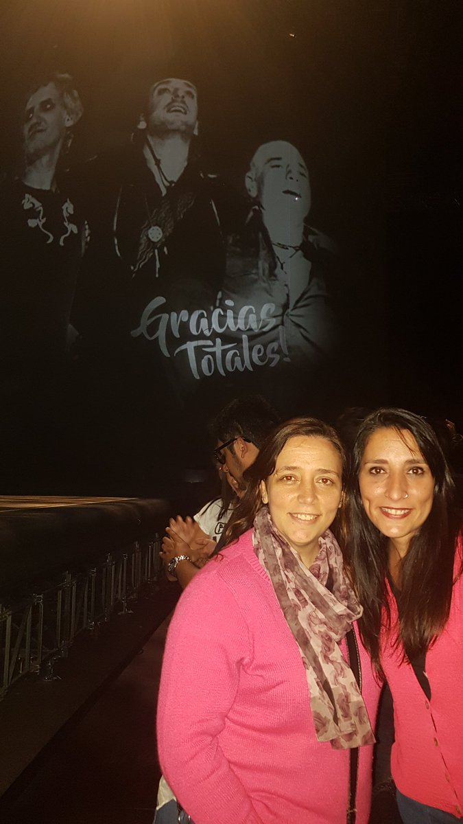 TonicaConLimon's tweet photo. @CafeyRocknroll Maravilloso! Estuve ahí el viernes con #Hermana1❤ https://t.co/e10VRccljV