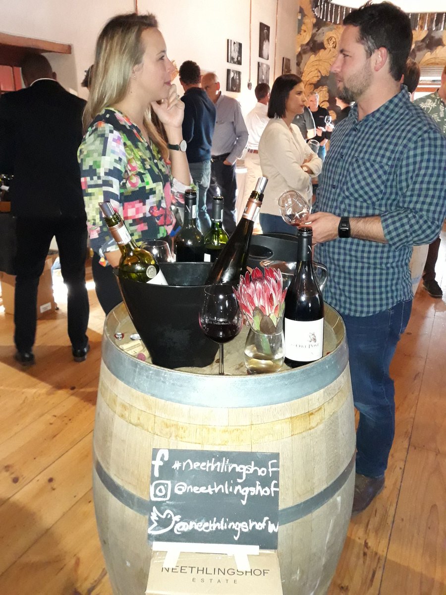 Stellenbosch Crush @dewarenmarkt @PinotageSA @stellenboschwine @danlikeswine @NeethlingshofW #CapeWine2018 #neethlingshof