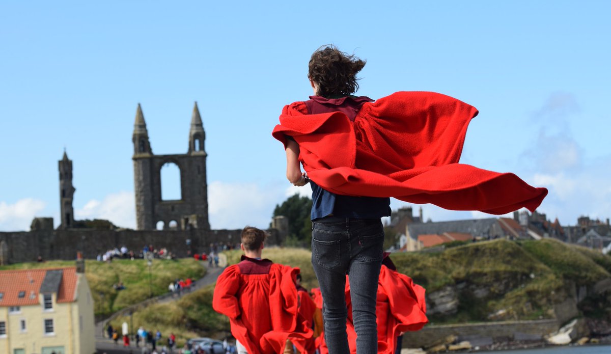 univofstandrews's tweet photo. Hundreds of students braved the windy weather today to take part in the first Pier Walk of the academic year ahead of the start of the Martinmas Semester.

The Pier Walk is one of the oldest traditions in St Andrews. 

#FreshSaints https://t.co/eARBCt7SOy