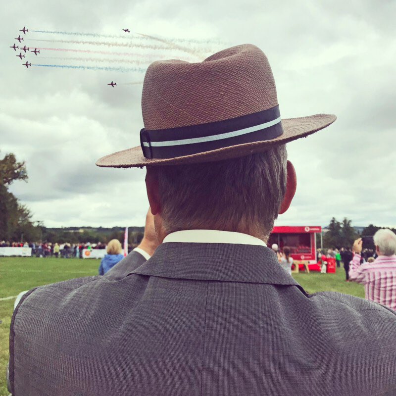 Lord Carnarvon spotted filming #TheRedArrows this weekend and what a weekend #HeroesatHighclere thank you to all of you who have supported us for this movingly memorable weekend.  There’s not the space here but thanks to follow @VikingCruisesUK