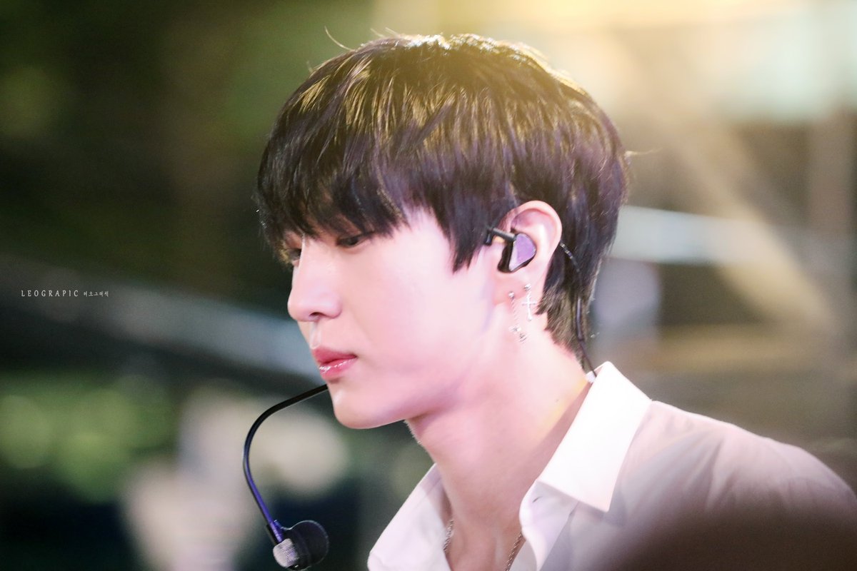 180909 AMN 빅콘서트
#VIXX #LEO #레오 #정택운 #엘리자벳
기억해... 구월 구일...
택운이 천사인 거 다 들킨 날...( ॣ•͈૦•͈ ॣ)
<a href="/JUNGTW_LEO/">VIXX_LEO 정택운</a>