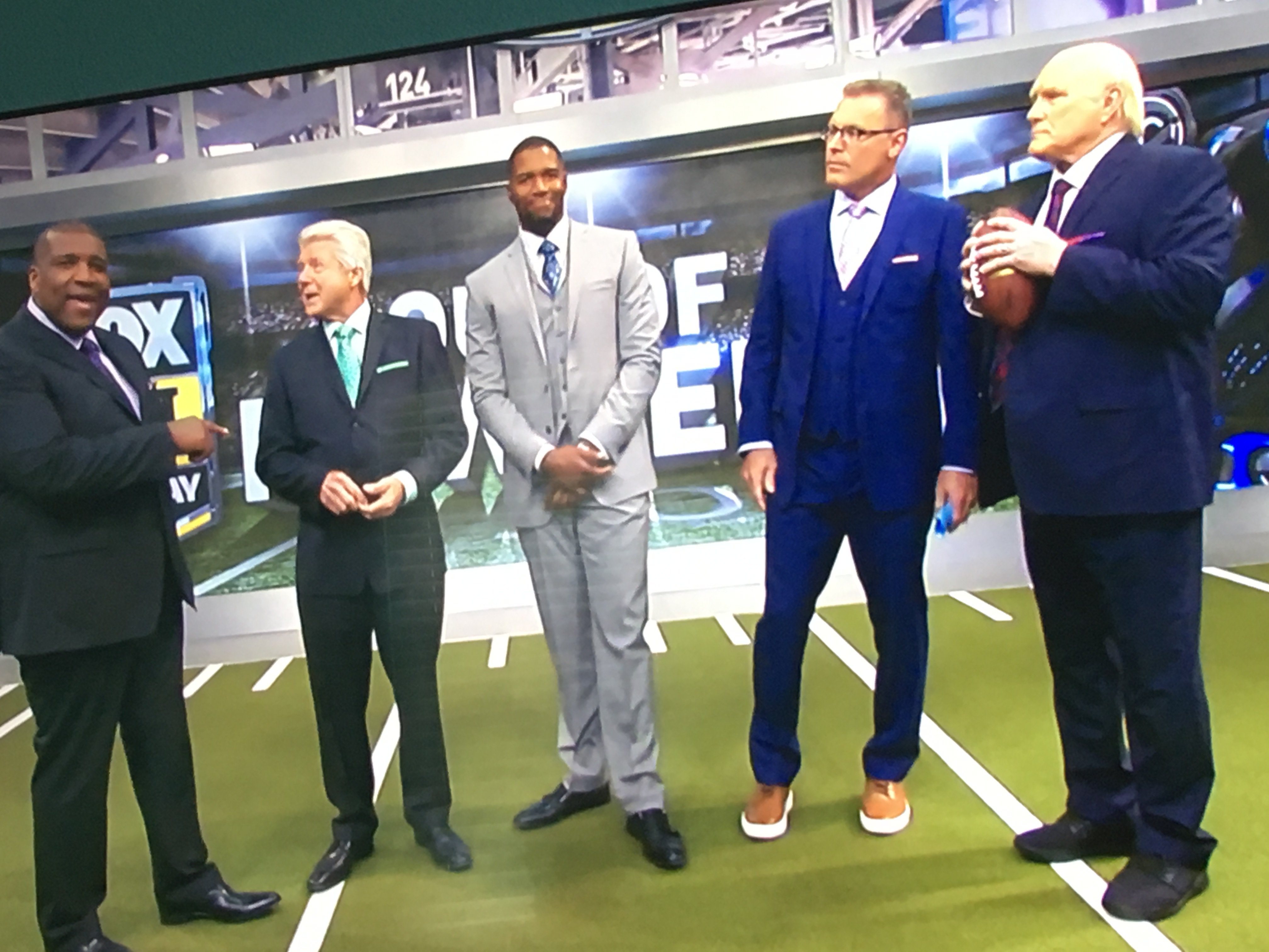 Howie long shoes best sale