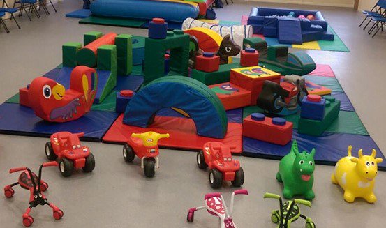 AbbotsCommunity's tweet image. More fun for the under-fives! Runaround Rascals is resuming its Monday morning soft-play session at Abbots Langley Community Centre, 10am-12pm, from 10th September 2018. Visit abbotslangleycommunitycentre.co.uk/clubs-classes/ for info about this and other activities for children @AbbotsCommunity.