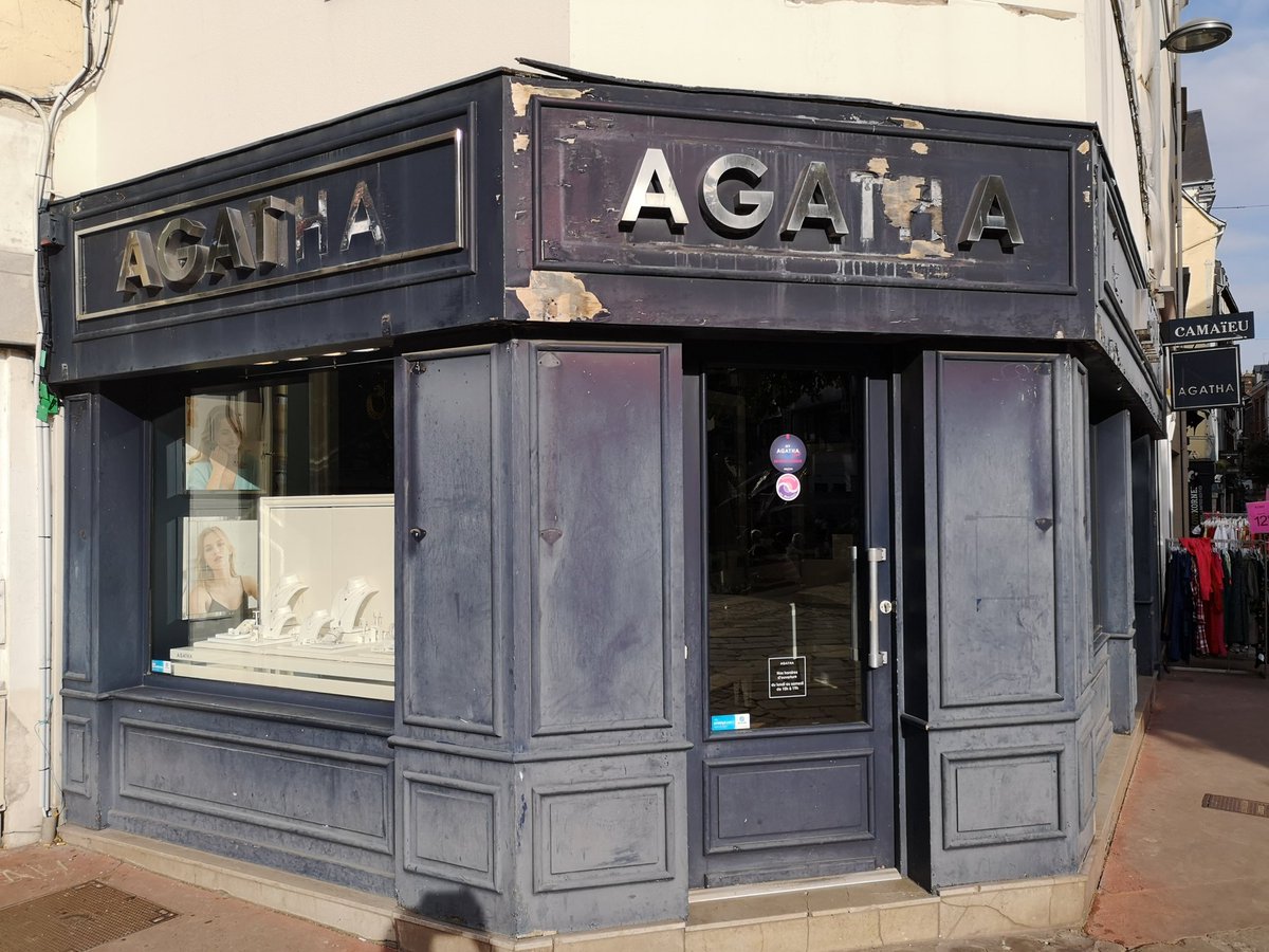 olivlenormand tweet media