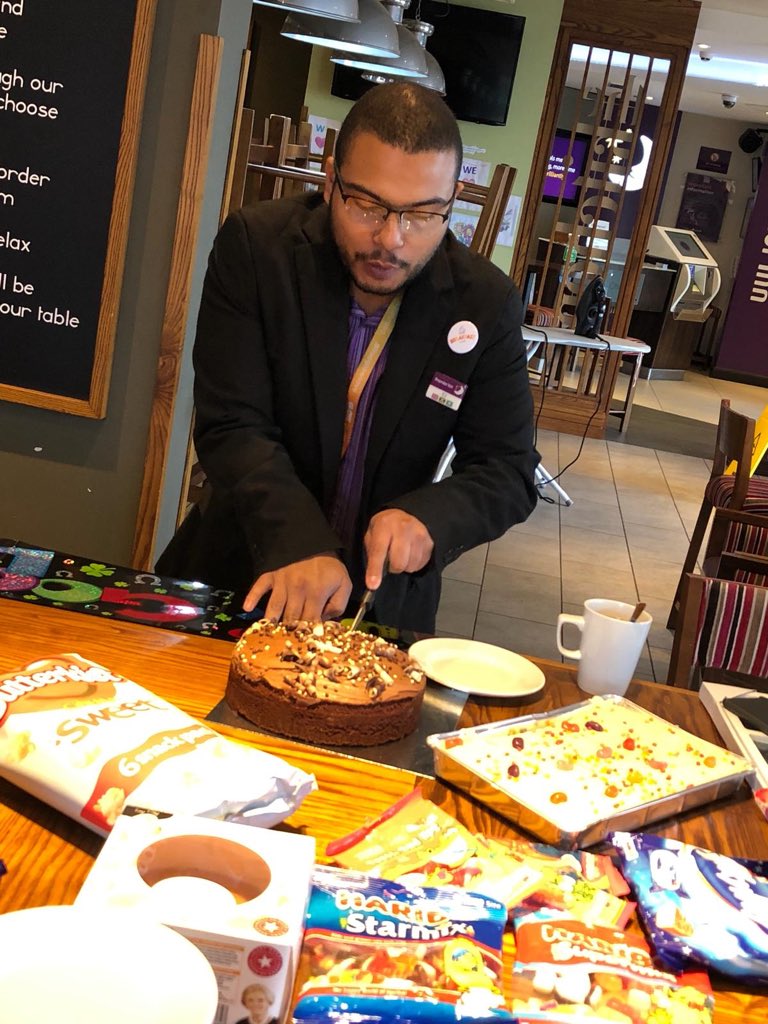emmap61's tweet image. Goodbye &amp;amp; Good Luck to our host CJ who leaves us today to study a Masters Degree in Newcastle and join the @beefeater_uk family. @WeAreSUGM @SDEBDD @pi_dudley #BestWishes #GoodLuck #Goodbye