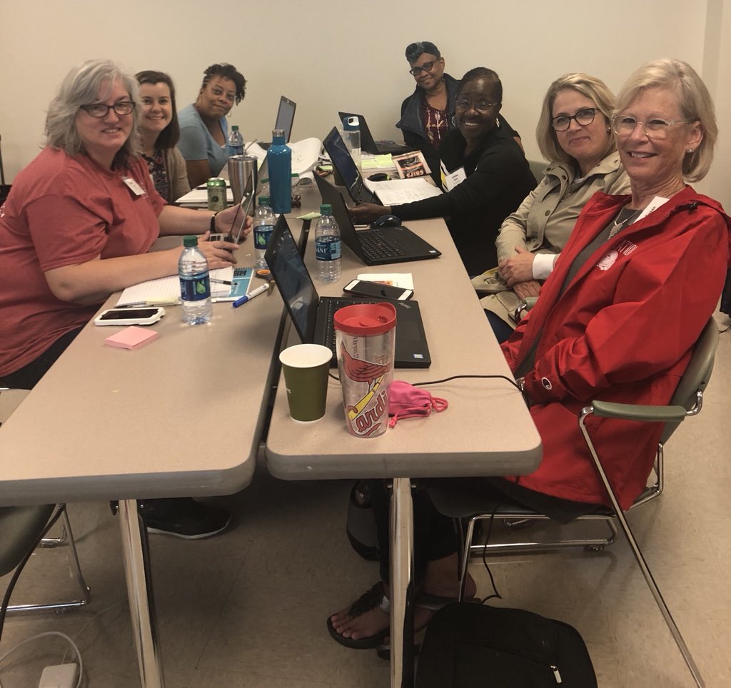 JMGilligan's tweet photo. A HUGE thank you to the awesome cohort participants and facilitators of the @wustlisp https://t.co/feYtn7fpqq Professional Learning Program. Crazy rainstorms couldn’t keep us away from out Quarter 1 workshop. @TeachCode https://t.co/dw01uxjMuw