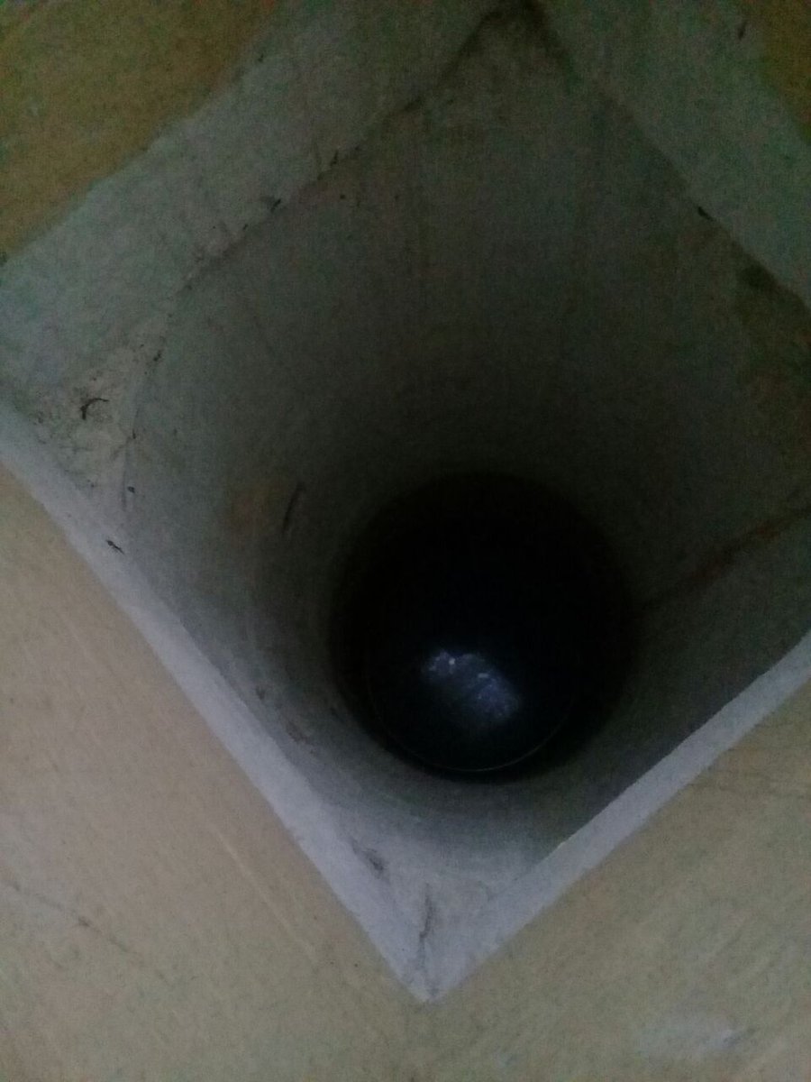 ZarthostiKomDin's tweet photo. #Maharashtra State government #MMRCL #METRO3 #MumbaiMetro #cmomaharashtra #pmoindia #Narendramodi #Maankibaat 
#VATCHHA #AGIARY #Parsee #Firetemple #Mumbai #India #MumbaiMetro construction affects natural underground aquifer 
#ParseesHaveAFundamentalRight2Religion @WSJIndia https://t.co/7a7PooIaGy