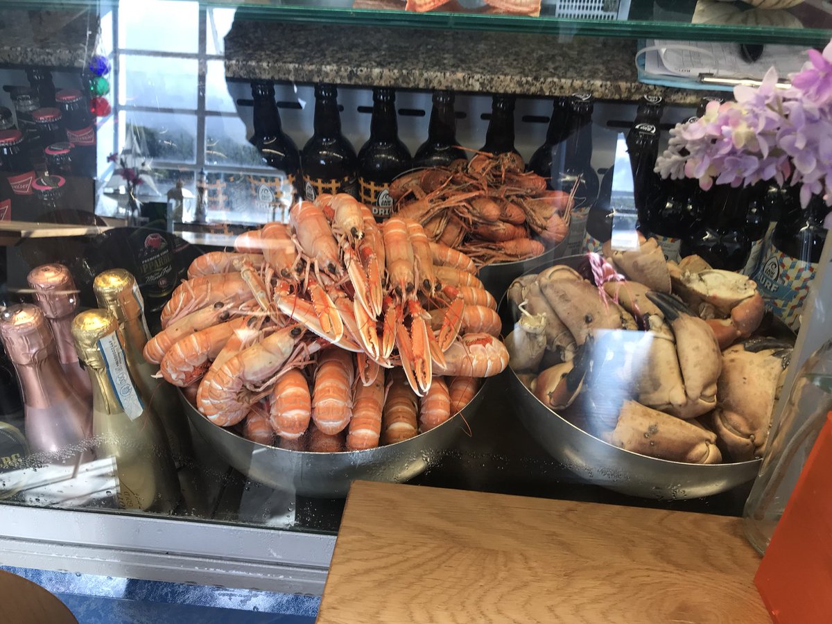 marriagescotlnd's tweet photo. Who could ask for anything better than fresh Scottish Seafood! #cafefish #happycelebrant #lovescotland https://t.co/VXbbc5Tsua
