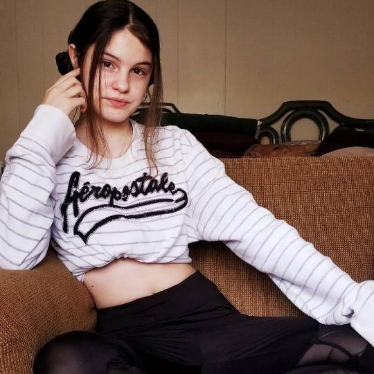 tiagoscratx's tweet image. 🙌 YASSS It's time for a great show TheOfficialEm:Cleaning 🙄 #CoinDro
liveme.com/us/m/v/1536530…