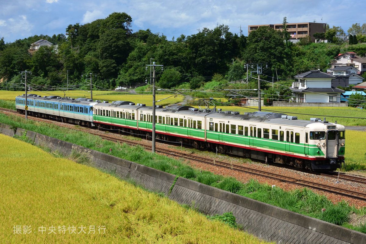 中央特快大月行 Twitterren 18 09 09 Jr辰野線 しなの鉄道線 臨時急行115系 115系s7 S15編成6両 臨時快速 風っこ善知鳥号 Dd16 11 長野 キハ48改 びゅうコースター風っこ Ef64 1052 高崎 中央特快大月行 Twitterren 18 09 09 Jr辰野線 しなの鉄道線 臨時急行115系 115系s7 S15編成6両 臨時快速 風っこ善知鳥号 Dd16 11 長野 キハ48改 びゅうコースター風っこ Ef64 1052 高崎