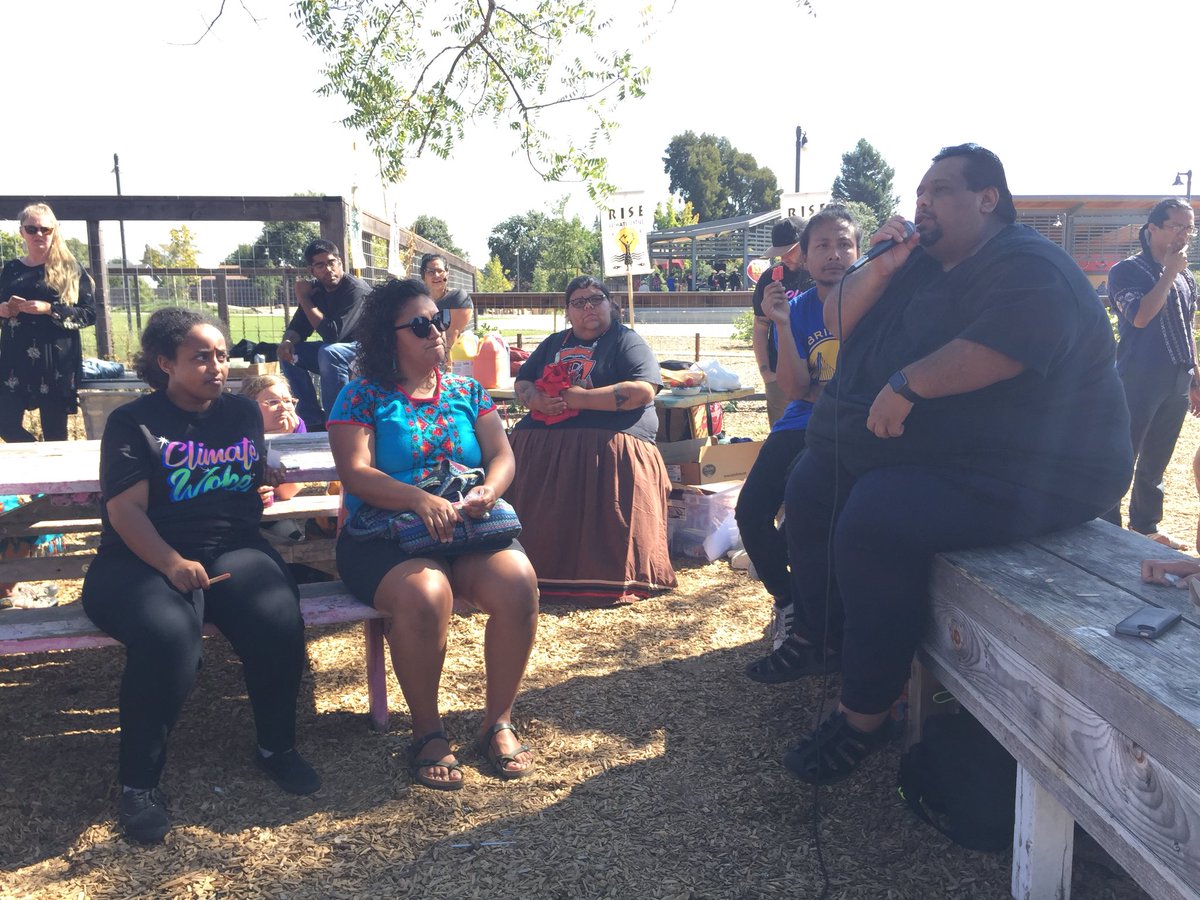 ourcityRTTC's tweet image. Over 8000 people contributed to the #undocufund to get direct support to undocumented families and support a #justrecovery after the fires @NBOP #sol2sol #Ittakesroots “we had an organized base in place, we need that everywhere to be ready for what’s coming” -omar medina