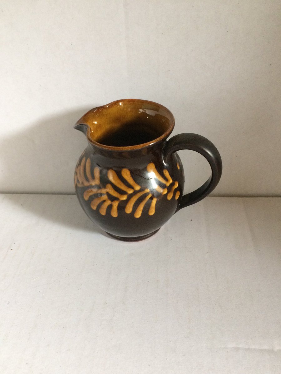 topcollectable1's tweet photo. #freshstock here is some new bits in from this weekends shopping that will be added to our #Etsy shop in the next few days #EtsyGift #vintage #selling #retro #antiqueshop #antiques https://t.co/nyK8veKn9P