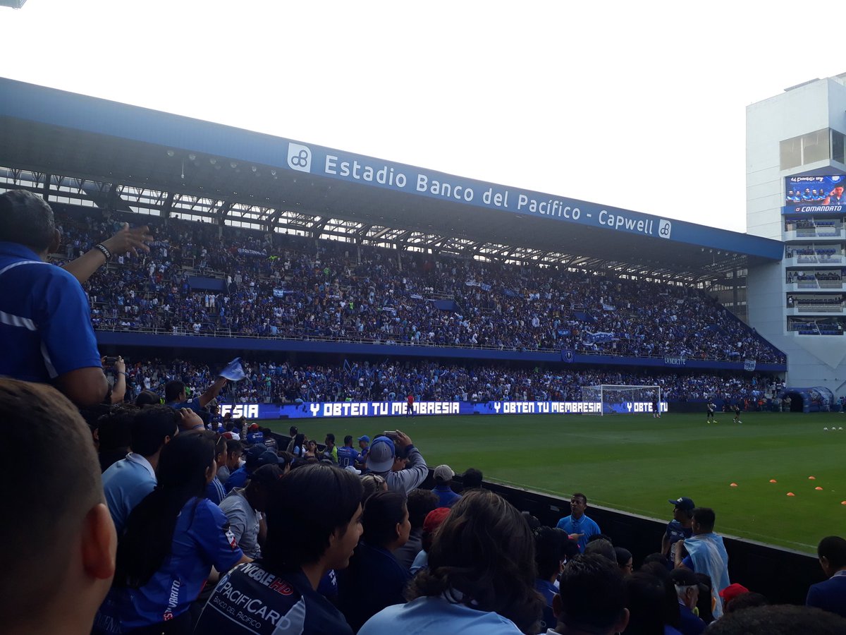 IDDANNERCK's tweet photo. La Bocaaaaaaa siempre presente https://t.co/roXmC5IxSo