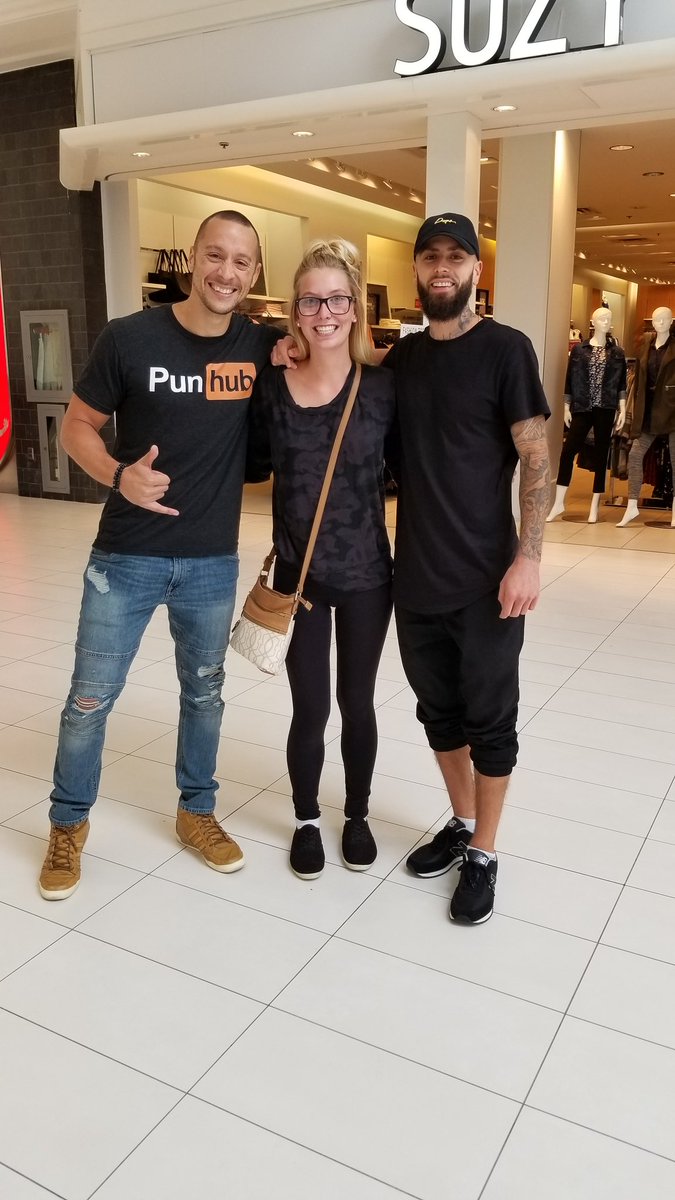 My lifes been going pretty good for once.. then this happens😍😍#thankful <a href="/thepunguys/">The Pun Guys</a>