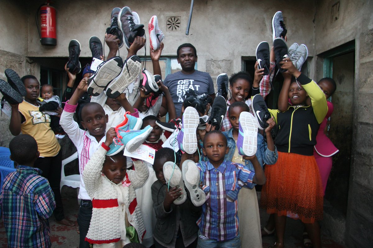 Sole2Soul2017's tweet photo. The children of the Kenya Shipment have received their shoes! 🌍☺️#TMoChangemaker #gizzim #sole2soul #Sustainability https://t.co/LCpic9rnzR