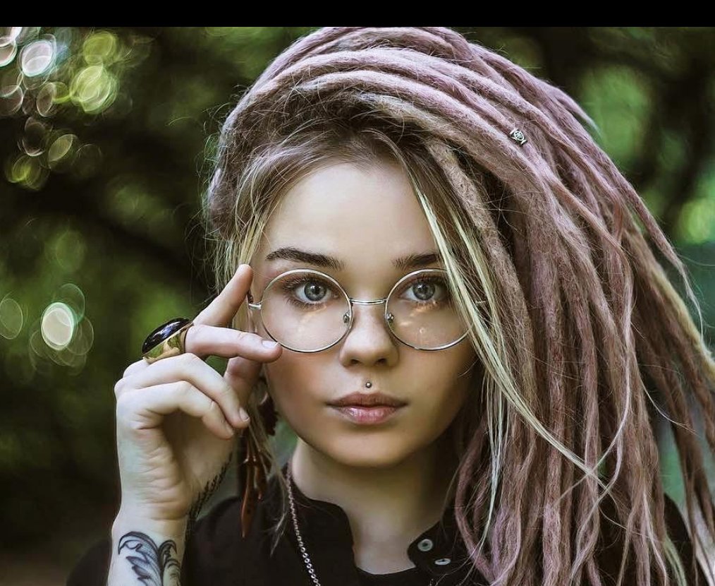 AquaStocking's tweet photo. Give me Just a touch of pink! 😍🎀 #dreadlocks #locs #braids #sisterlocks #boxbraids #freeformdreads #dreadbraids #thicklocs #dreadlocksstyles https://t.co/yLs3HpIrYz