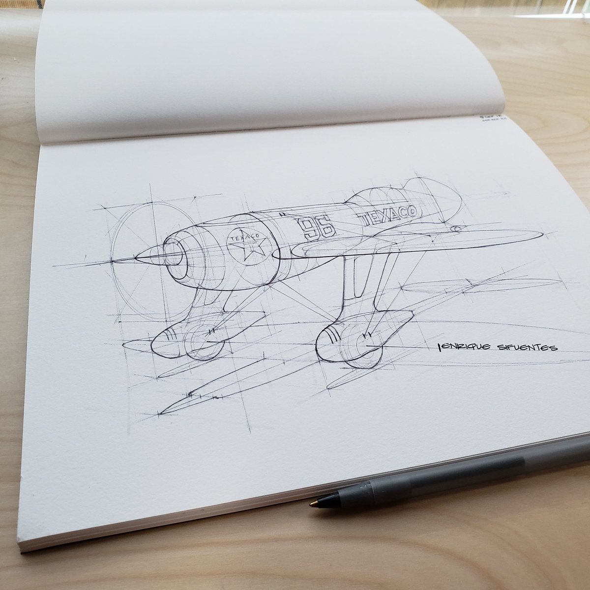 kikesif's tweet photo. GeeBee R3. #geebee #sketch #avgeek #ballpointpen #airplanesketch #racer #texaco @kikesif https://t.co/L1Y0XIo2pn
