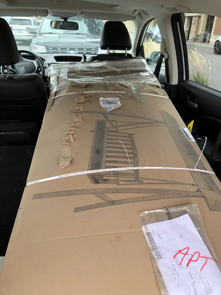 steven_j_bull's tweet photo. As the employee helped me load my first attempt at @HomeDepotCanada’s order online/pickup in-store purchase, I asked if this was the usual state of merchandise and was assured it was only damage to the box. #fingerscrossed #evenstill https://t.co/tfZuAMn8Ow