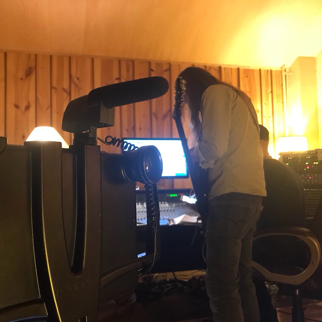 Marsphotoz's tweet image. #warwitchrising #marsdrumtv #sessionwork Tracking all day... what a great time with these brothers. WARWITCH Metal #LosAngeles