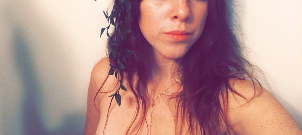 NikkiYourQueen's tweet photo. Your sweetest nymph that lives untouched by men’s greed🧚🏼‍♀️

You send so you’re not as disappointing as the rest of them. 

#findom #femdom #efdp https://t.co/5iqIhutzHp