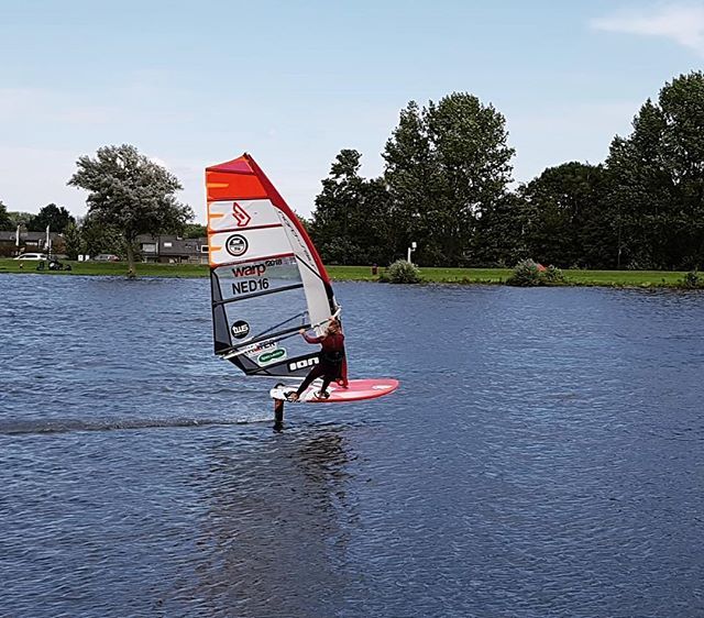 Esther172's tweet photo. Happy weekend on the water! Today combo: 6.2 Warp and @fanaticwindsurf light wind. #weekend #flying #windsurf #duotone #fanatic #addictedtoride #ion #surfingelements #katerfunsport #specsavers #twswindsurf #windsurfer #wind #windy ๐ท @cmfjerry https://t.co/ObLI2FQyD3 https://t.co/ho32ilC8yy