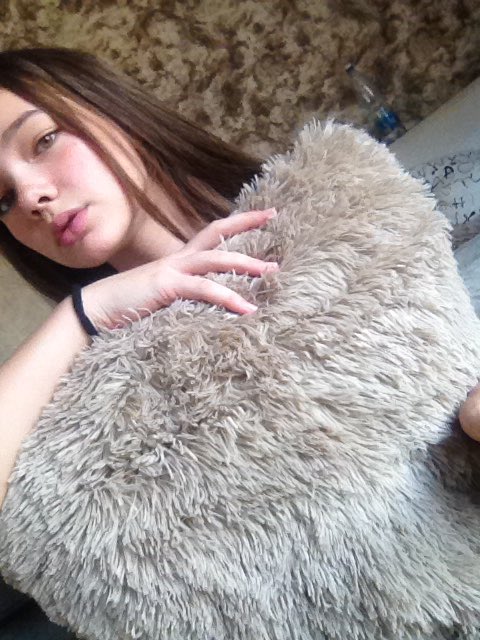 unicorn_808's tweet photo. Я одна фоткаюсь с милой мягкой подушкой?
Подушкаман https://t.co/ymaSTIT4IP