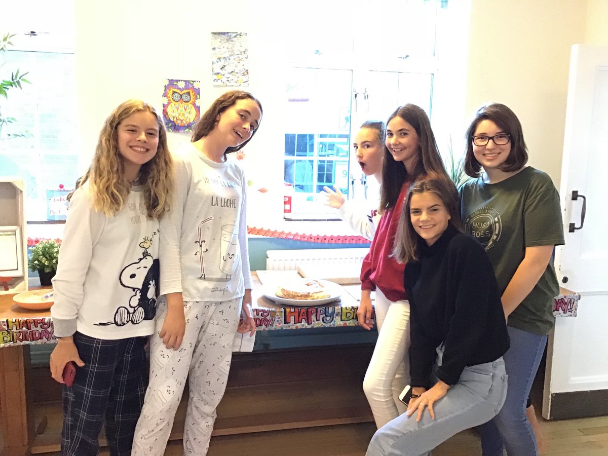 THSch_Boarding's tweet photo. Today our Spanish boarders made tortilla! #comfortfood #iloveboarding #thboarding #THSch https://t.co/SH091wdUX7
