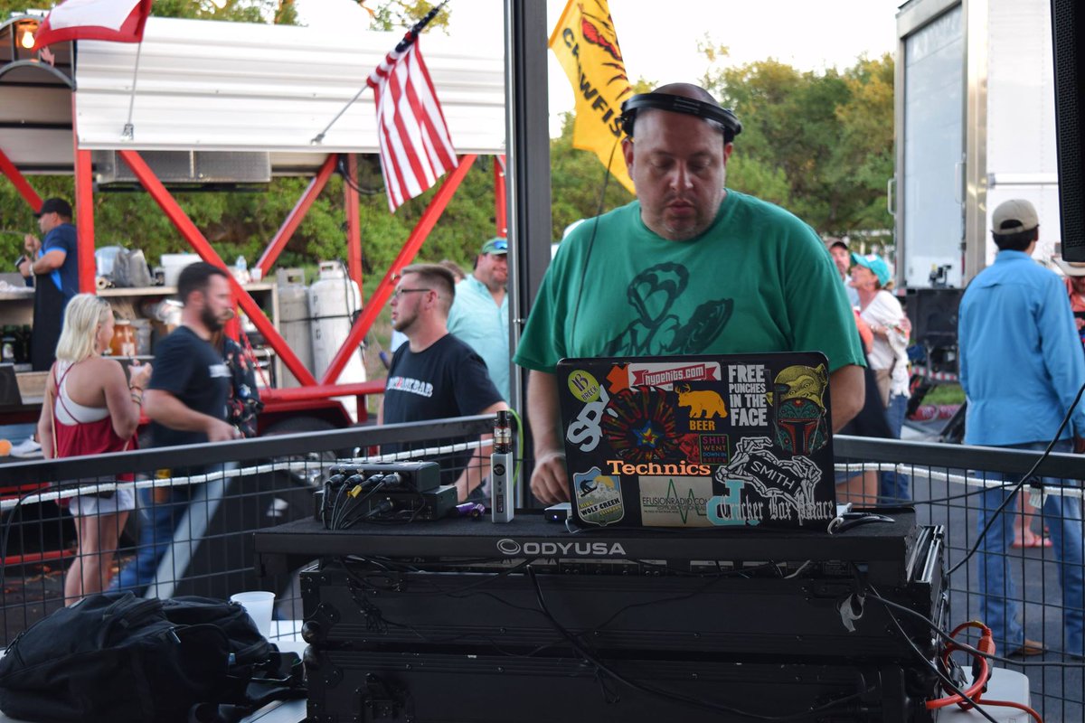 bootjackbar's tweet photo. Catch DJ Big Mike on the turntables at our 6 Year Anniversary Party on September 22nd! 🎧 Doors open at 2pm // 21+ Only #boerne #leonsprings #springbranch #txhillcountry https://t.co/geYoIngj09