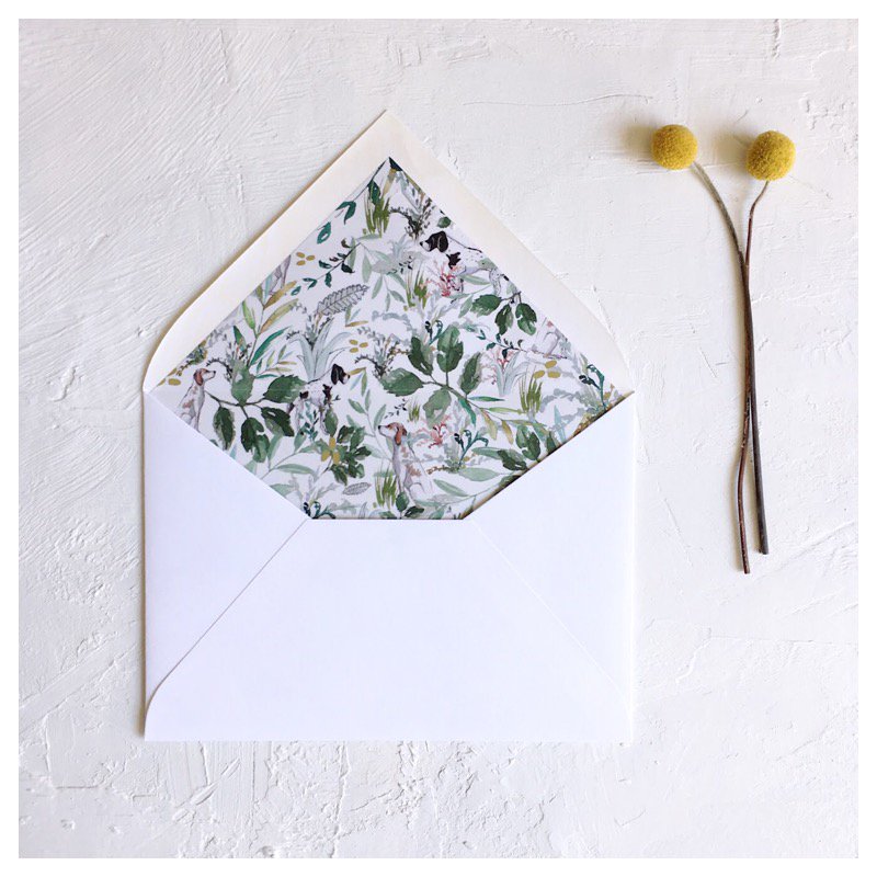 En Endivia Sana 🌿 apostamos por las invitaciones que transmiten la esencia de los novios y todo lo que ellos esperan de su gran día ✨. Que sean “muy ellos”. Lo que nosotros llamamos diseño que sabe escuchar 💚. •
#endiviasana #diseñografico #invitacionesdeboda #papeleriadideño