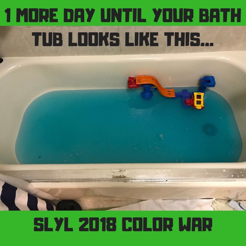 SouthlakeYL's tweet photo. PSA: you will have to shower after color war.  Yes, people will notice if you show up at school blue. #itscornstarchrelax #startanewtrend #colormeyl https://t.co/sX5LCWBSAX
