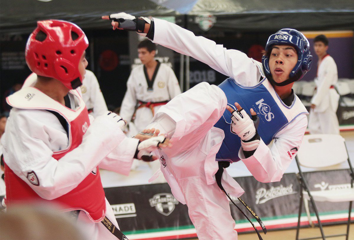 conadeoficial's tweet image. #AcademiaCONADE 🥋Concluye un selectivo lleno de emociones en el Gimnasio Ricardo Flores Magón de #Oaxaca. Cientos de aspirantes dejaron todo para demostrar que son los mejores. Los resultados saldrán en los próximos días en nuestras redes sociales. #SomosLosPróximos