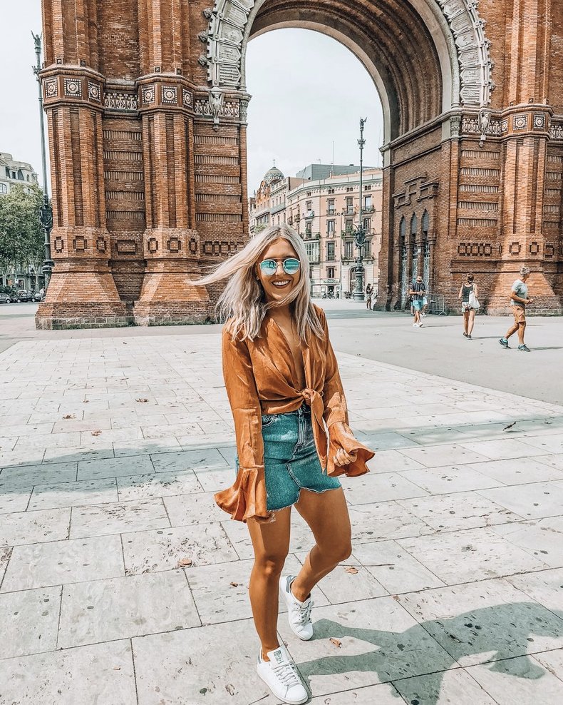 emshelx's tweet image. Just updated my Barcelona travel guide with some epic Barcelona eateries and things to do emtalks.co.uk/2017/03/what-t… #fblchat #lbloggers #barcelonaguide #travelbloggers #travelblogger