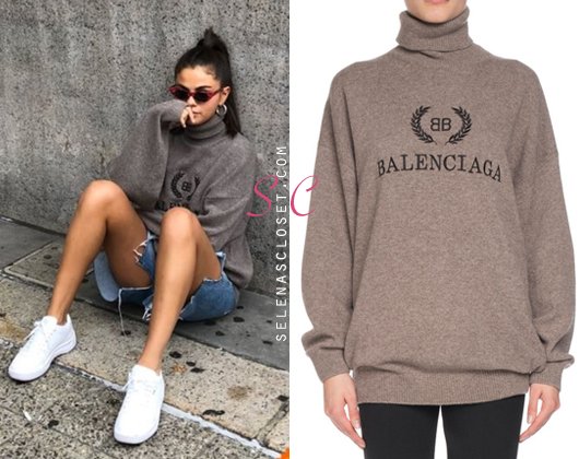 balenciaga sweater selena gomez