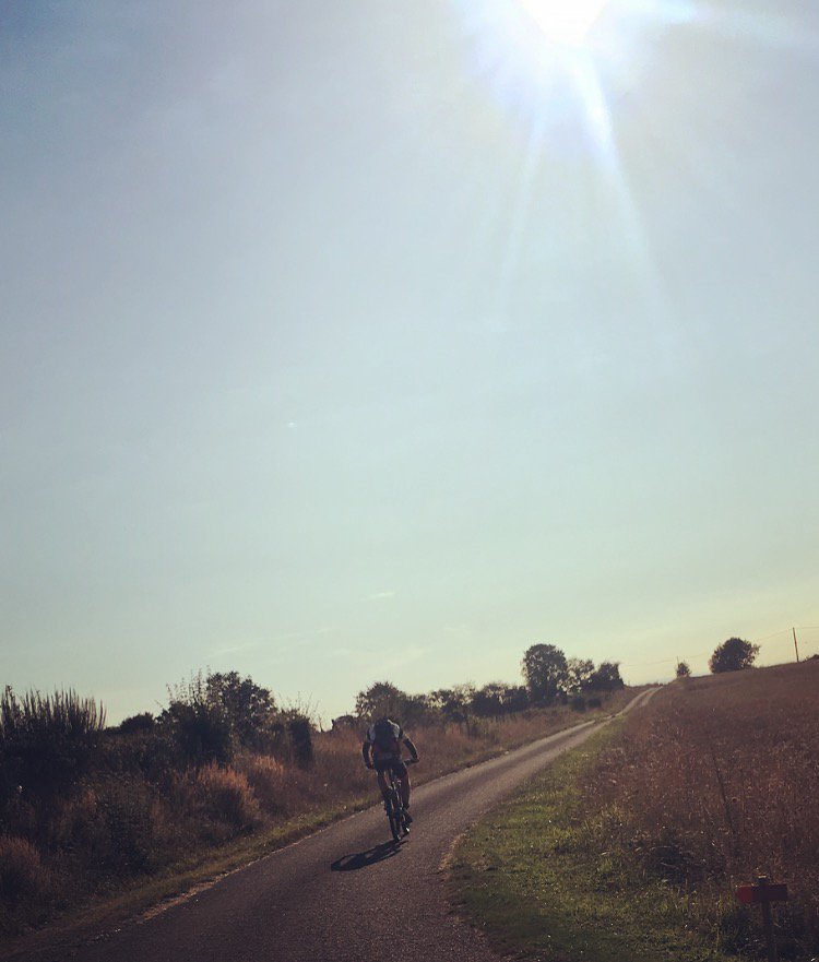 ComitefetesSMDL's tweet photo. Bilan La Locquenaysienne 2018 🌳

VTT : 237 - Pédestres : 164.
Merci pour votre participation ! A bientôt !  😎
#RandoSMDL #Sarthe #VTT #Randonnée https://t.co/4UFTZJ6nKN