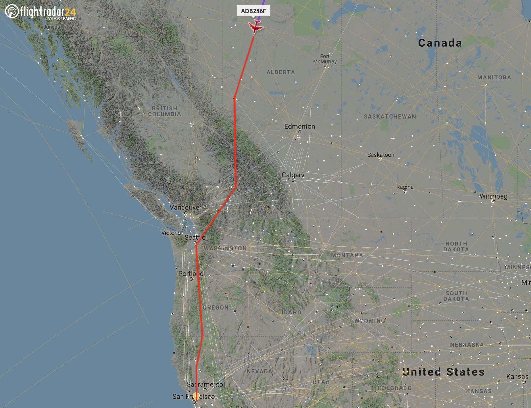 Flightradar24 on Twitter: "@windsurfmaniac We used the red lines to  indicate the flight's filed route." / Twitter
