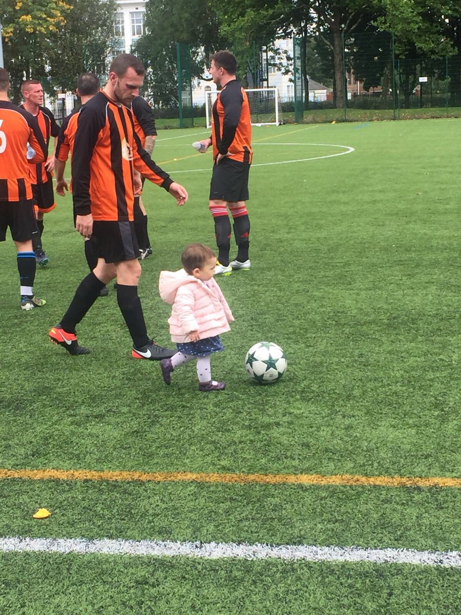 willfitness's tweet photo. A big 3-2 win for @UPS Irlam today over Eccles! We all dug in right till the end to secure the victory! Well played lads, until next year 👌🏻#champions https://t.co/uFcAFRrlFU